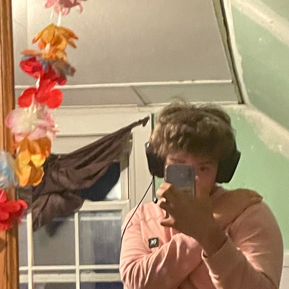 Meet your Posher, Nick - Picture 1 of 1